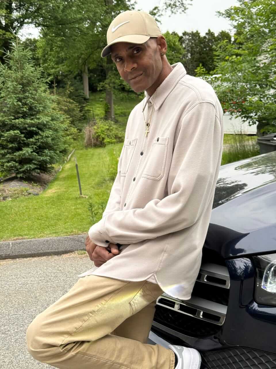 Holla App Me - Live Video Call & Revolutionize Messaging with Real Time